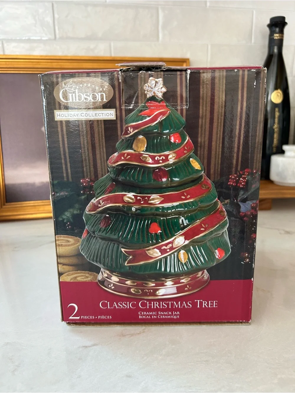 Gibson Classic Christmas Tree Ceramic Snack Cookie Jar Holiday Collection 7.5”